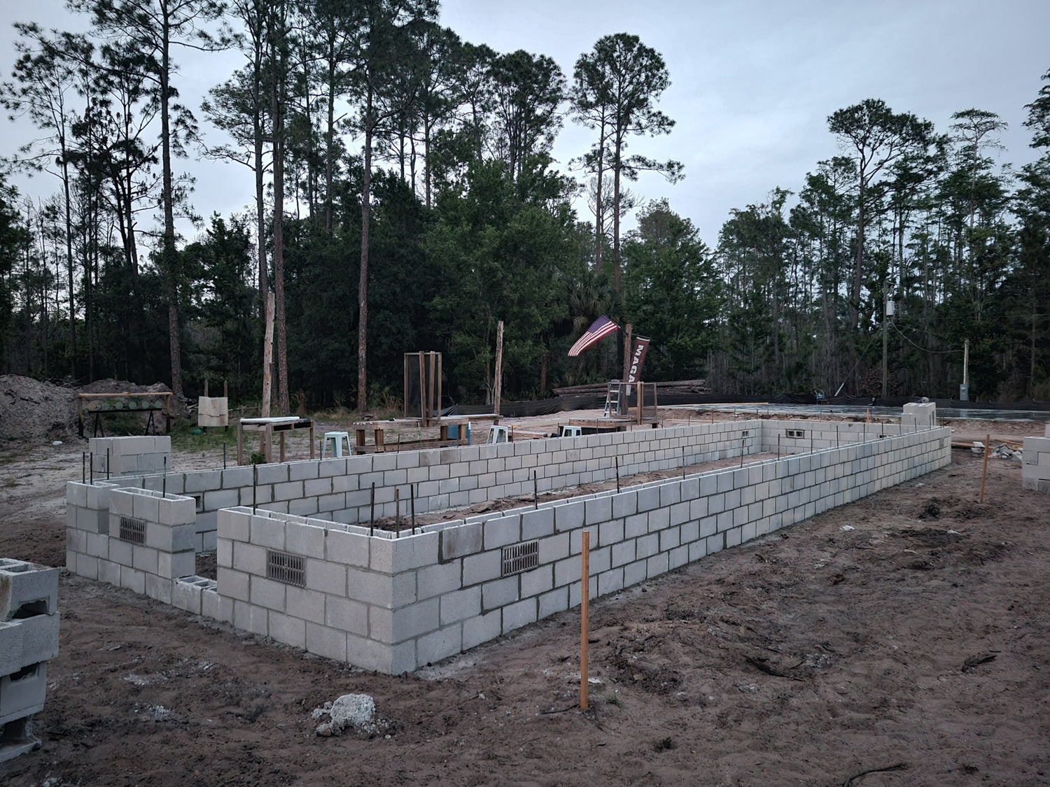 Retaining wall and block walls in Debary FL